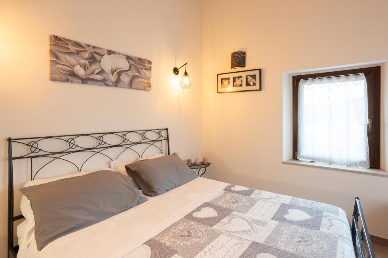 Il Casolare Bed and Breakfast Gradara Buitenkant foto