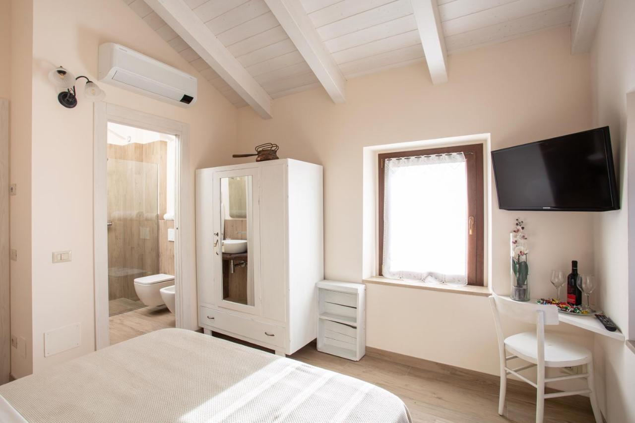 Il Casolare Bed and Breakfast Gradara Buitenkant foto